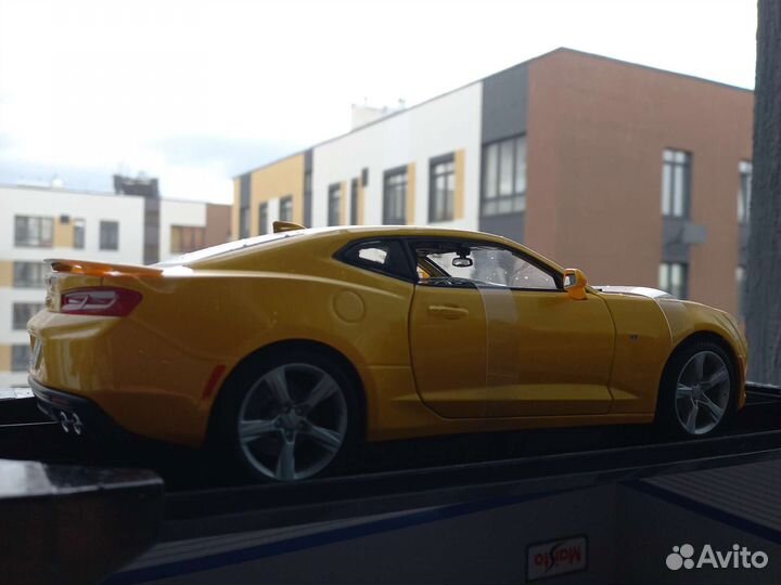 Chevrolet camaro ss 2016 1/18 Maisto