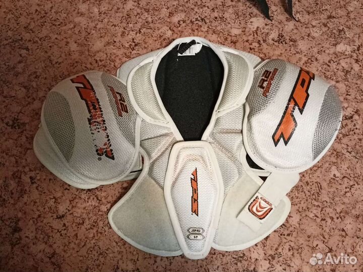 Хоккейная экипировка