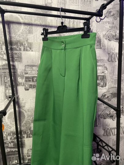 Женский костюм