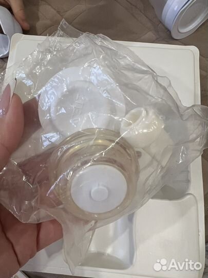 Ручной молокоотсос Avent