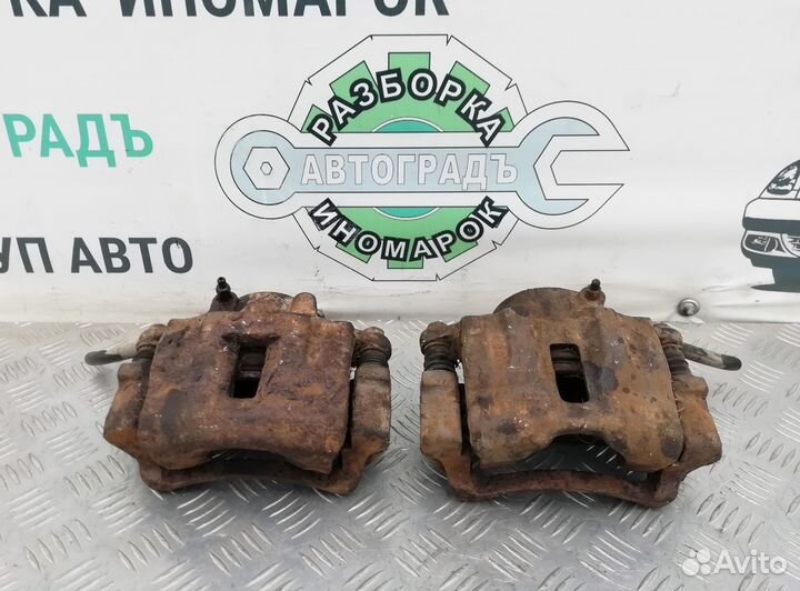 Суппорт передний Nissan Patrol K160 / K260 92г