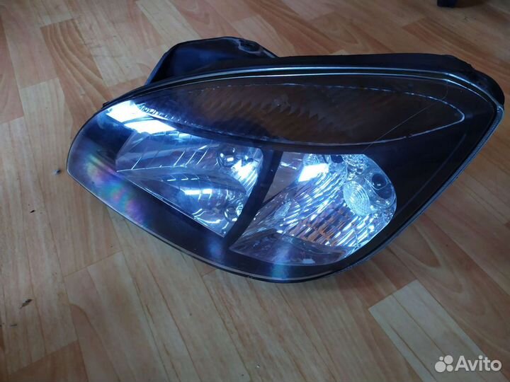 Фара левая kia rio 2 JB 2005-2011