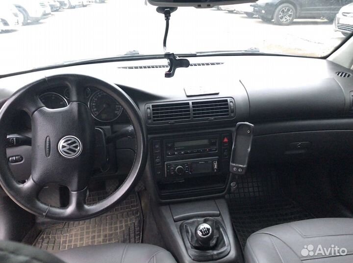 Volkswagen Passat 1.9 МТ, 2004, 299 000 км