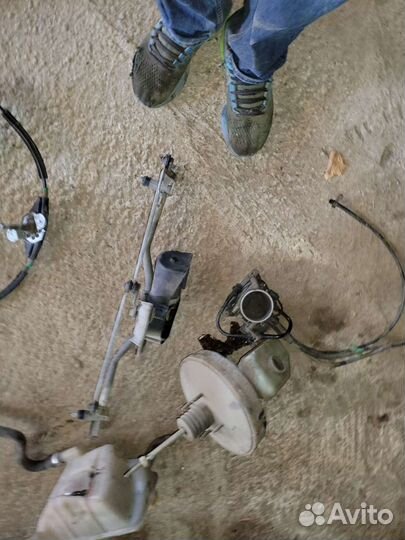 Моторчик дворника на форд эскорт 1996г