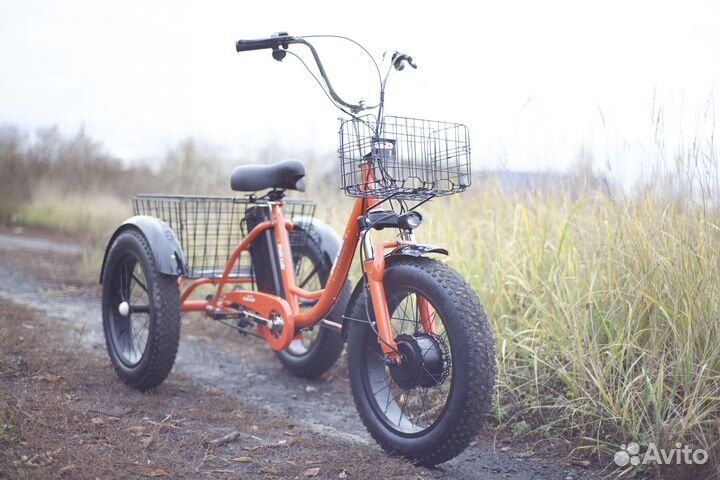 Взрослый электровелосипед для прогулок три колеса