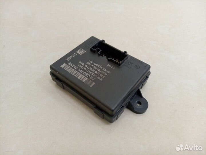 Блок комфорта Ford Focus CB8 pnda 2013