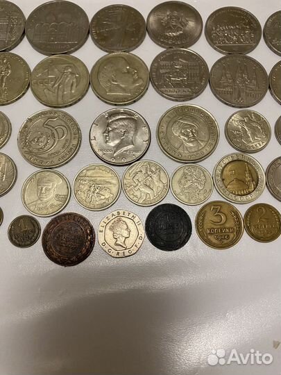Небольшая коллекция монет