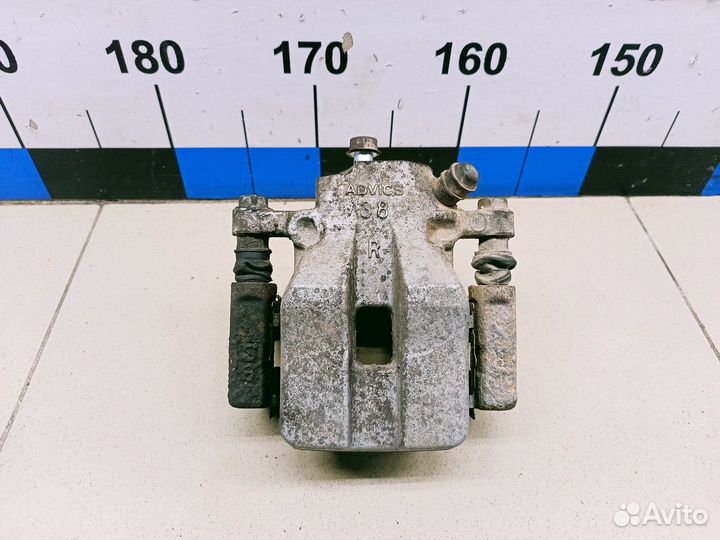 Суппорт задний правый RAV 4 2013