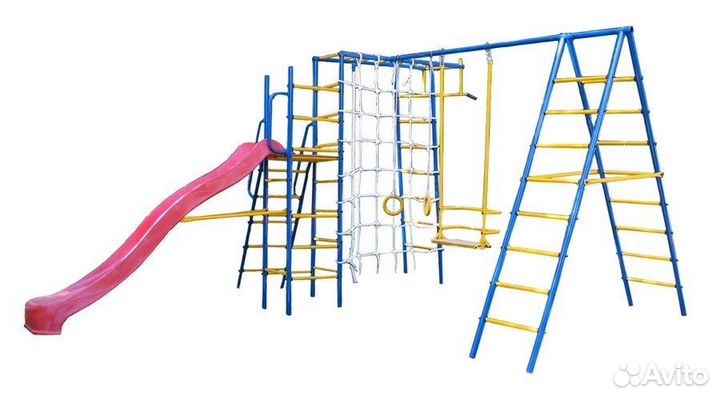 Уличный спорткомплекс 