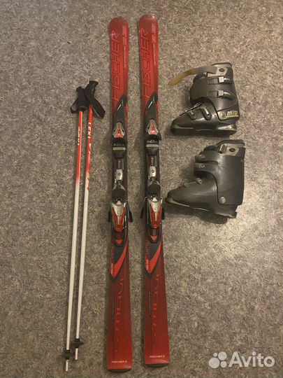 Комплект горнолыжный. Лыжи, ботинки палки