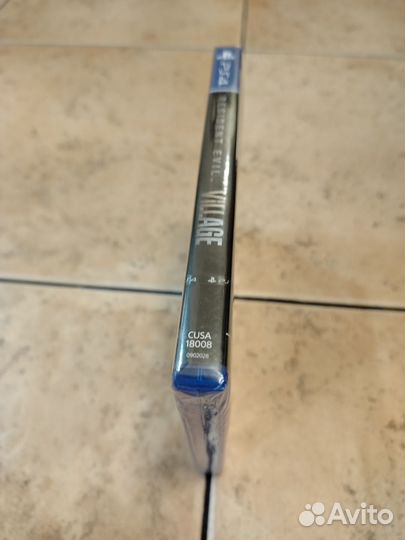 Новый диск Resident Evil 8 игра ps4