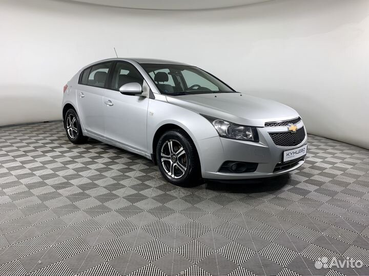 Chevrolet Cruze 1.6 МТ, 2012, 270 330 км