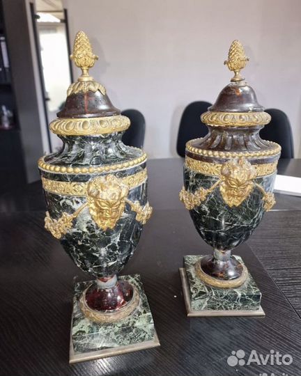 Чернильницы, установленные на ормолу 1790-1800гг