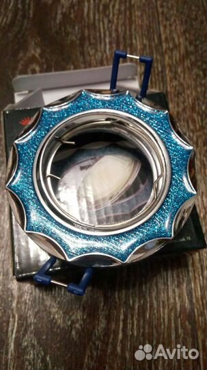 Светильник встраиваемый поворотный