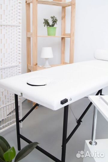 Кушетка для массажиста
