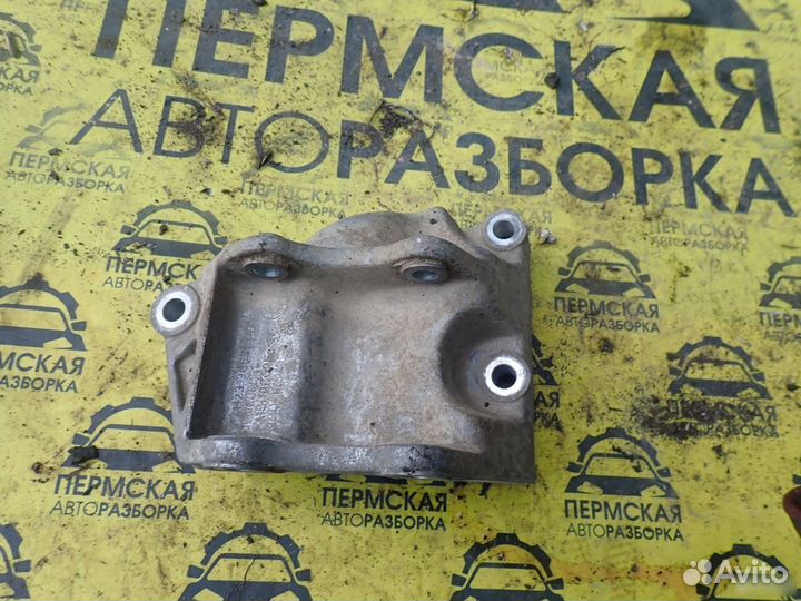 Кронштейн гидроусилителя Range rover sport 2005-20