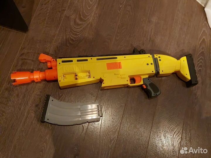 Бластер nerf
