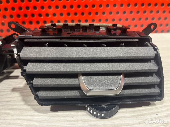 Дефлектор воздушный Bmw 5 G30 2017