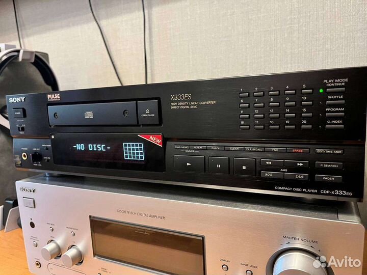 CD проигрыватель Sony X333ES