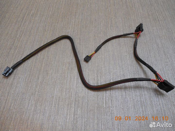 Кабель 6 Pin + 2 х 4-Pin molex 