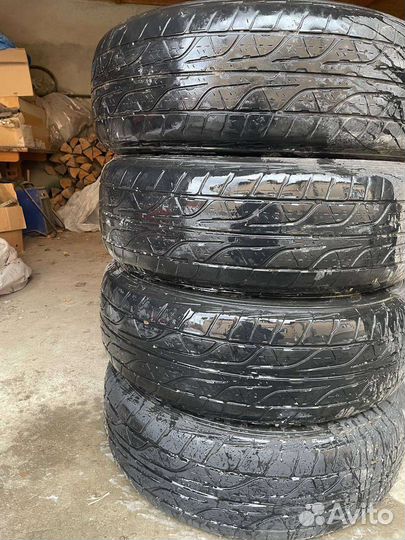 Dunlop Grandtrek AT3 235/65 R17