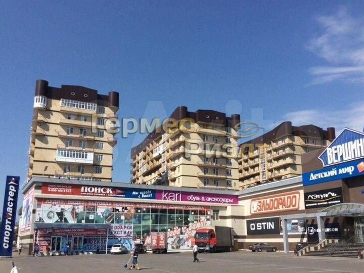 2-к. квартира, 70 м², 6/6 эт.