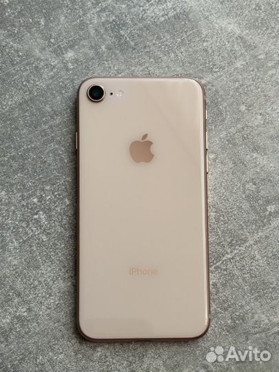 iPhone 8, 64 ГБ