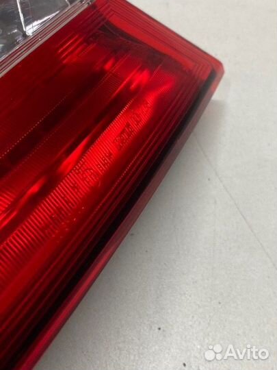 Фонарь наружный задний правый Toyota Camry V70/V75