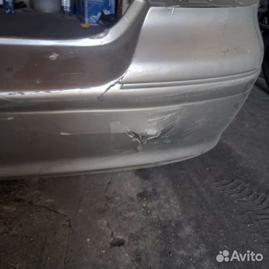 Бампер задний