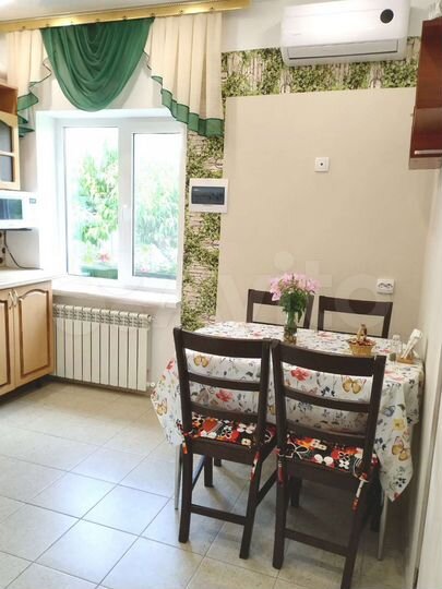 Дом 128 м² на участке 5 сот.