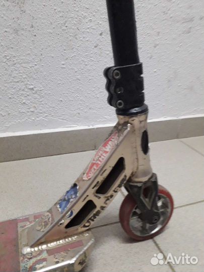 Трюковой самокат explore