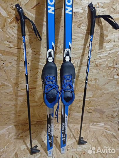 Лыжи детские с ботинками 33 размер