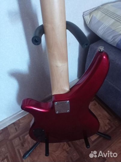 Бас гитара Yamaha rbx 270j