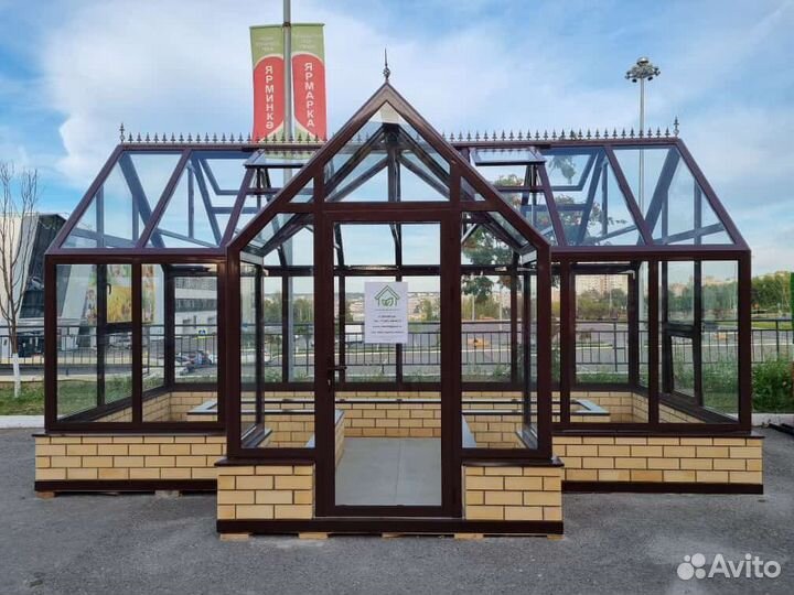 Стеклянная теплица