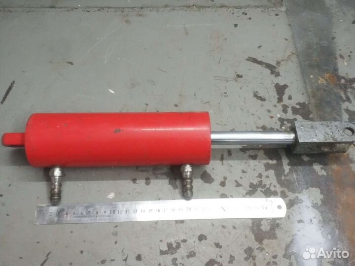 Пневмоцилиндр