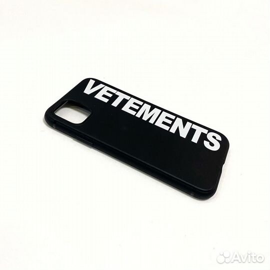 Чехол Vetements на iPhone 11