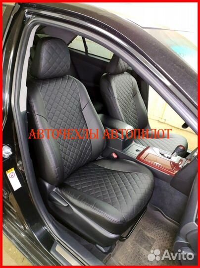 Чехлы Автопилот Toyota Camry v70 из экокожи чёрные