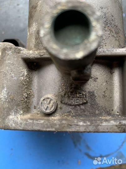 Дроссельная заслонка Volkswagen jetta 6 AT clra