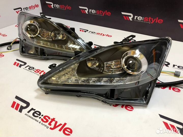 Фары Lexus IS250 05-12г LED D2071