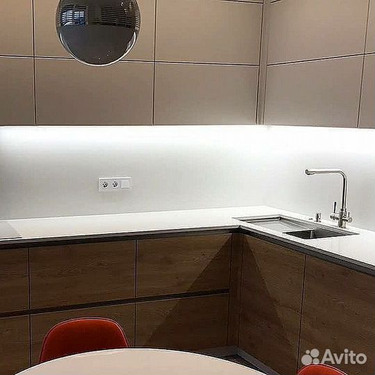 Кухня в потолок