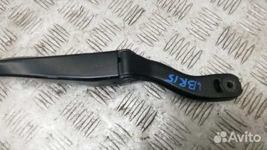 Щеткодержатель лобового стекла mercedes benz E-cla