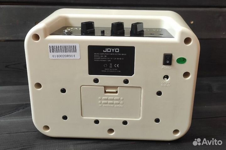 Комбоусилитель для бас-гитары Joyo MA-10B