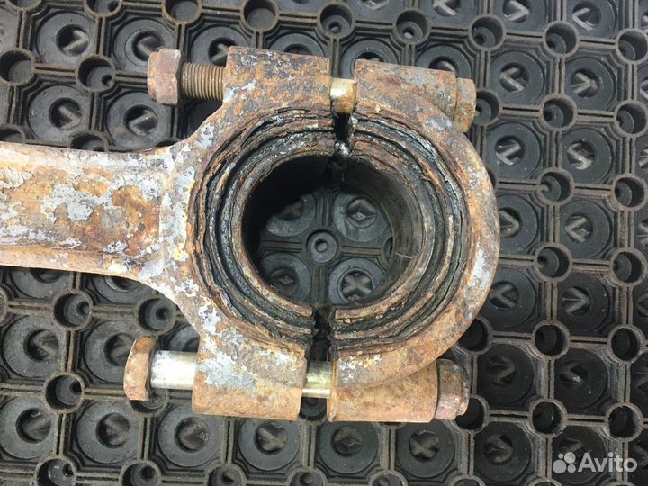 Стойка заднего стабилизатора Mercedes-Benz 16-26