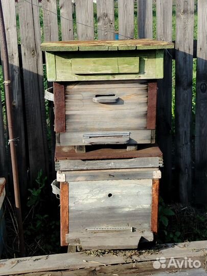 Улий для пчел б. у