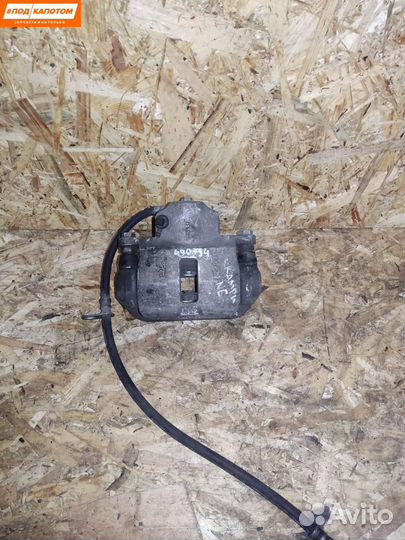 Суппорт тормозной задний левый Toyota Camry XV40