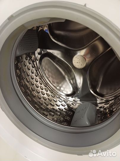 Стиральная машина Bosch 7kg. Доставка. Установка