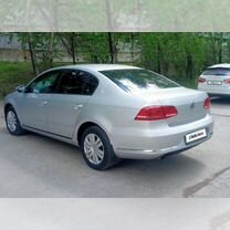 Volkswagen Passat 1.4 MT, 2011, 199 700 км, с пробегом, цена 795 000 руб.