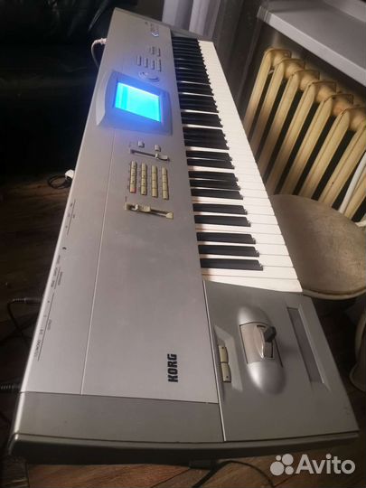 Синтезатор Korg Trinity Pro