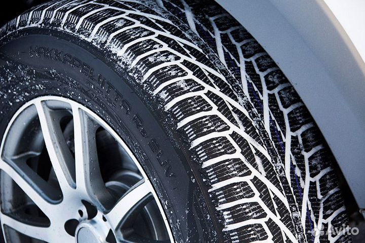 Nokian Tyres Hakkapeliitta R3 235/55 R18