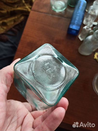 Банка мясокомбинат им. Кирова + чистка обуви